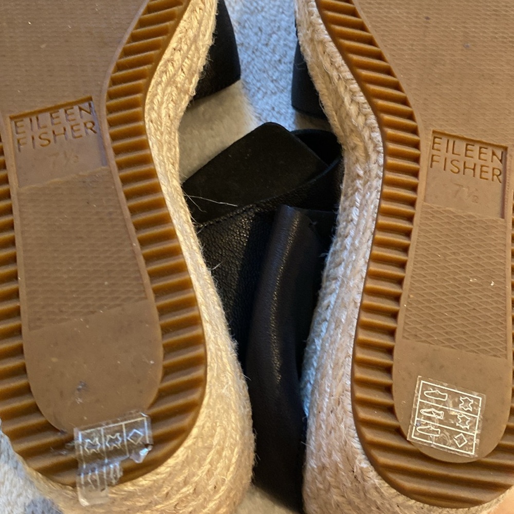 NWT Eileen Fisher Willow tumbled black leather wedge espadrille Sz 7.5 - Picture 9 of 12